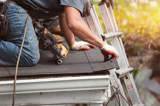 Best Residential Roofing Contractor  in Altamont, IL